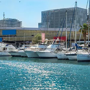 https://luxury-barcelona-boat-hotel.catalonia-hotels.com